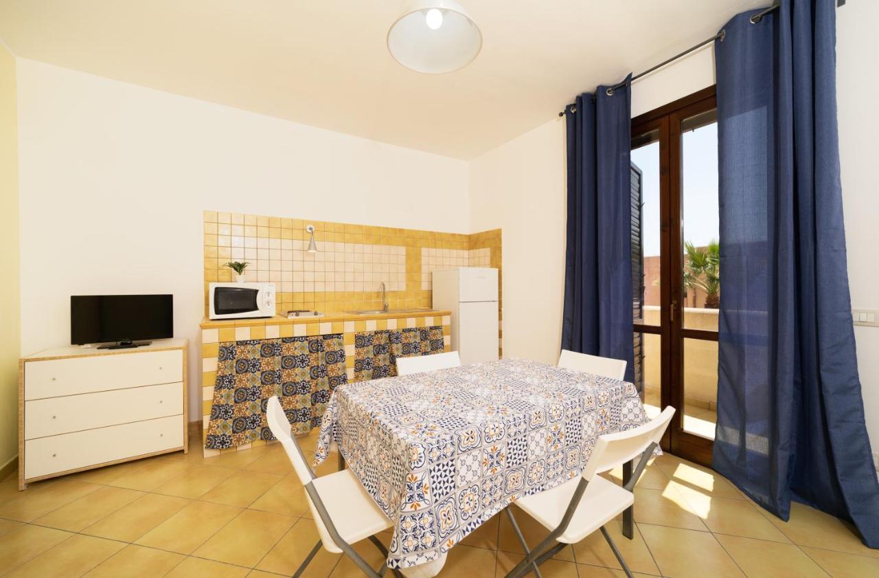 Elimi Favignana Apartments - Residence in città Extérieur photo